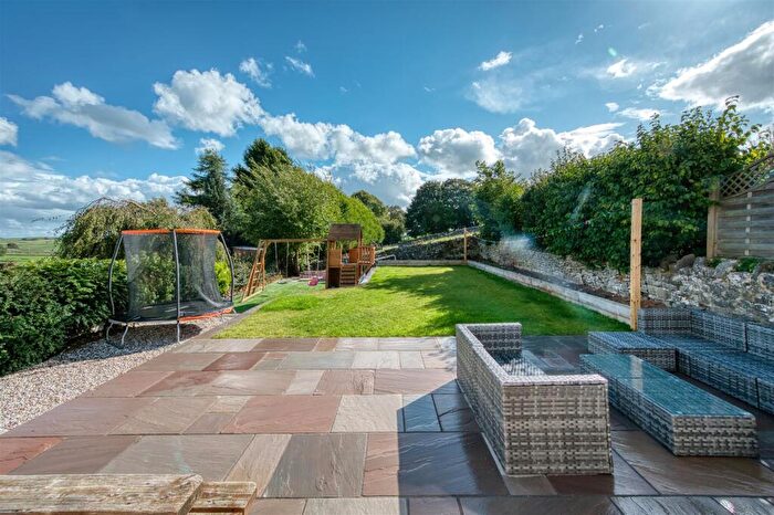 3 Bedroom Semi-Detached House For Sale In Summer Cross, Tideswell, Buxton, SK17