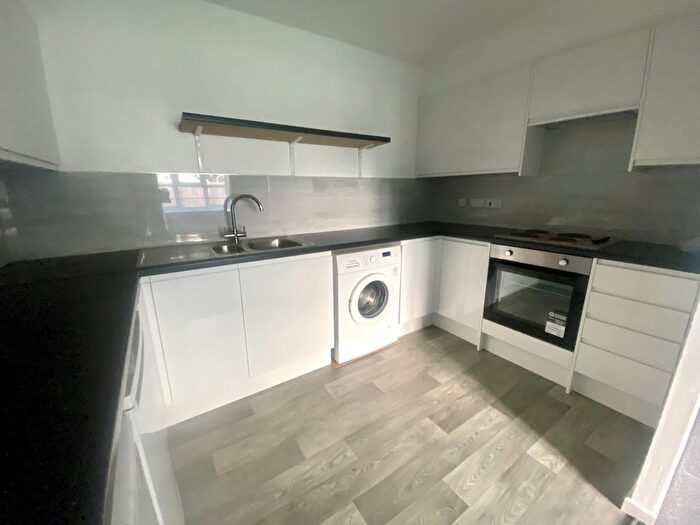 1 Bedroom Flat To Rent In Clarkes Drive, Uxbridge, UB8