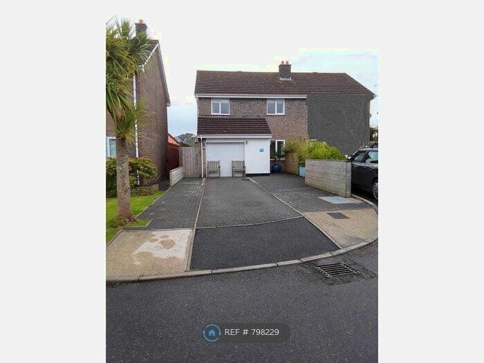 3 Bedroom Semi-Detached House To Rent In Polmennor Road, Falmouth TR11
