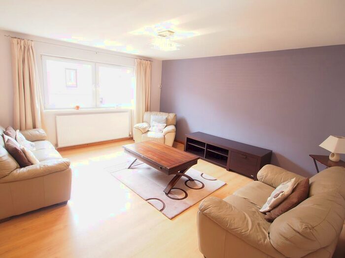 2 Bedroom Flat To Rent In Claremont Grove, Aberdeen, AB10