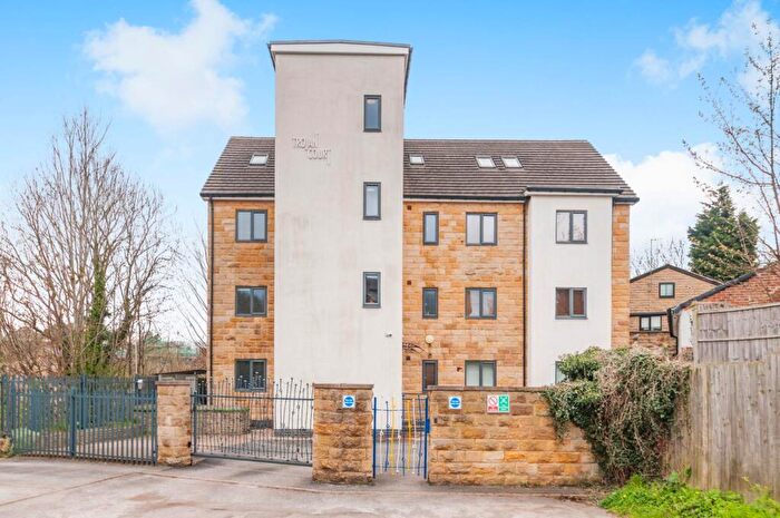 1 Bedroom Apartment To Rent In Trojan Court, Morley, Leeds, LS27