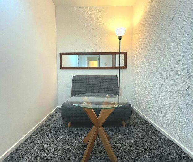 2 Bedroom Flat To Rent In Kinglake Street, London, SE17