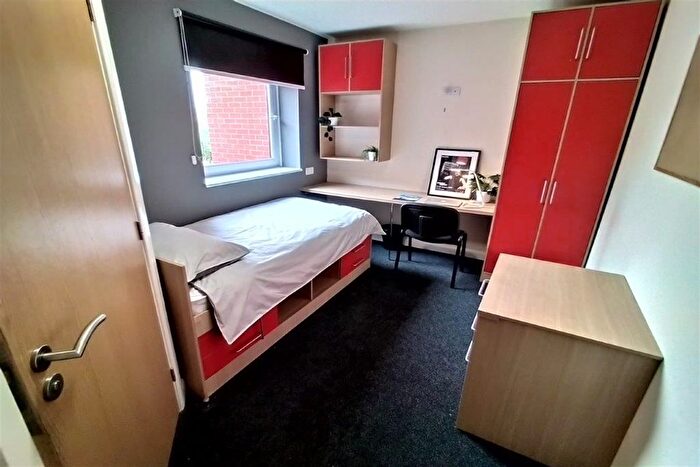 1 Bedroom Terraced House To Rent In Flewitt House, Beeston, NG9