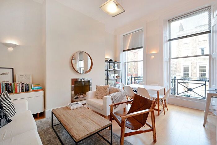 2 Bedroom Flat To Rent In Weymouth Street, Marylebone, London, W1G