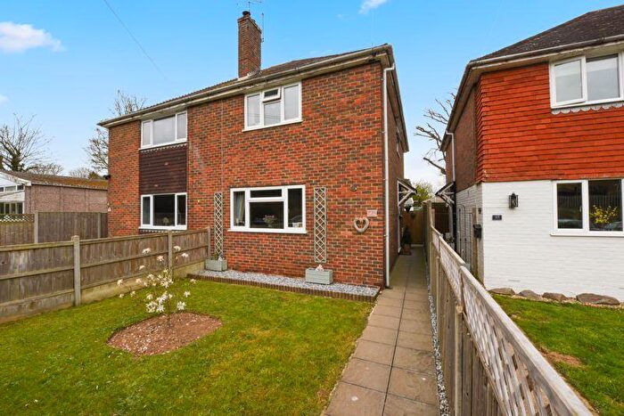 3 Bedroom Village House For Sale In The Street, Canterbury, CT3