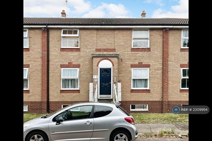 1 Bedroom Flat To Rent In Stour Road, Harwich, CO12