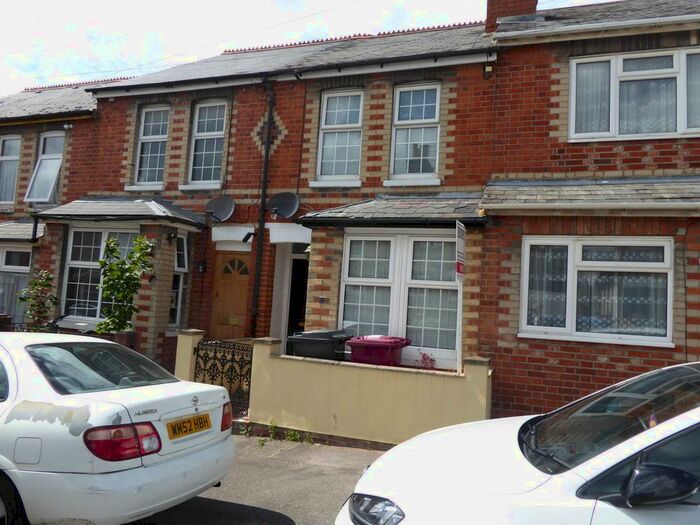 3 Bedroom Property To Rent In Auckland Road, Reading, RG6