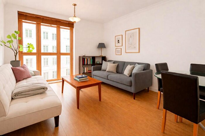 1 Bedroom Flat For Sale In Flat, Lamb Street, London, E1