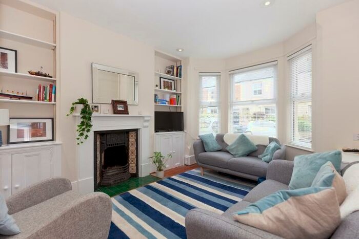 3 Bedroom Terraced House To Rent In Hill View Road, West Oxford, OX2