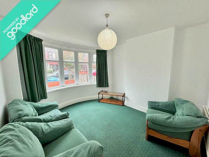 3 Bedroom Semi-Detached House To Rent In Royston Road, Firswood, M16