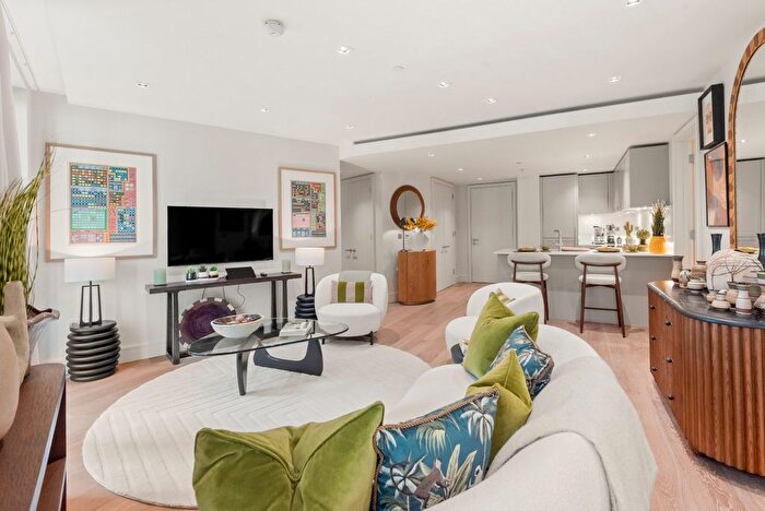2 Bedroom Flat To Rent In Fenwick Mansions, Newcastle Place, W2