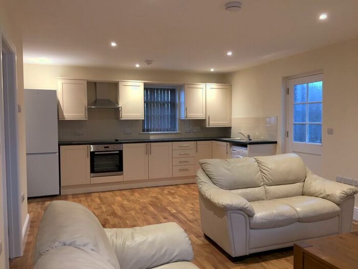 1 Bedroom Flat To Rent In Aylestone Hill, Hereford, Herefordshire, HR1