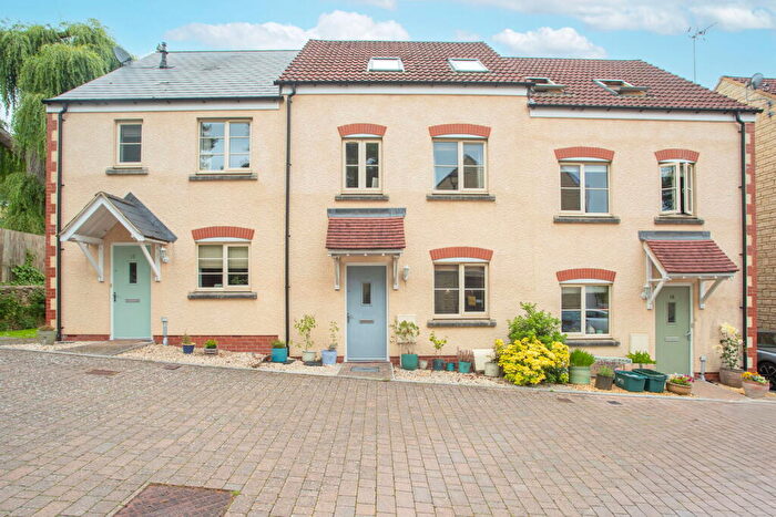 4 Bedroom Town House For Sale In Britannia Mews, Wotton-under-Edge, GL12
