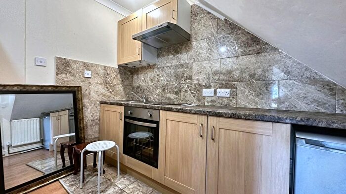 1 Bedroom Flat To Rent In Lodge Causeway, Fishponds, Bristol, BS16