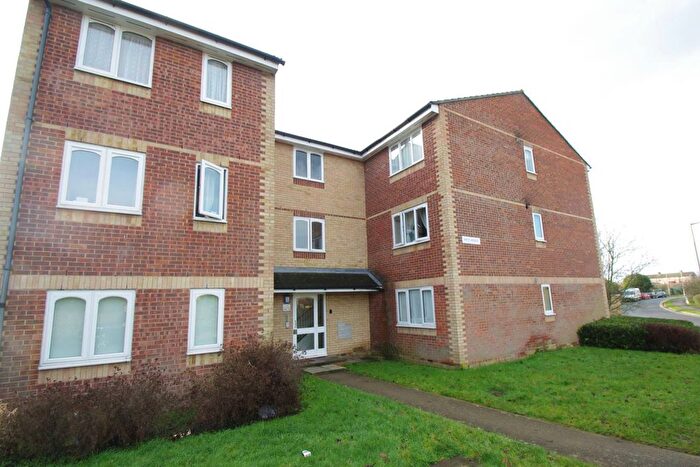 1 Bedroom Flat To Rent In Scammell Way, Watford, WD18