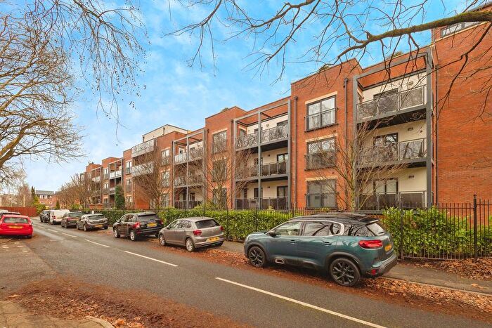 2 Bedroom Flat For Sale In Highmarsh Crescent, Didsbury, Manchester, Greater Manchester, M20