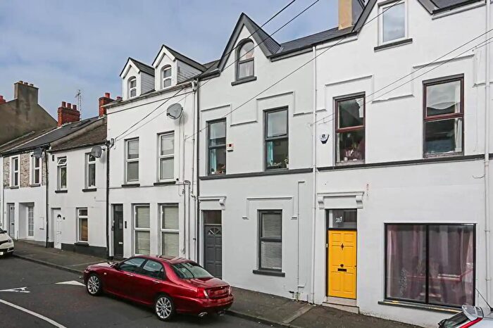 3 Bedroom TownHouse For Sale In -a Grays Hill, Bangor, BT20