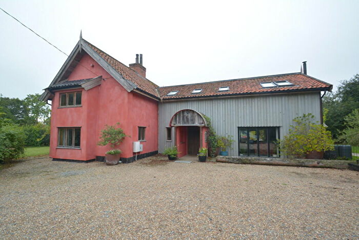 5 Bedroom Detached House To Rent In Lower Common, Westhall, IP19