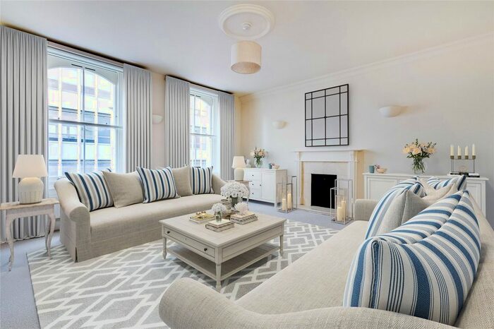 2 Bedroom Flat To Rent In Frederick Court, Duke Of York Square, SW3