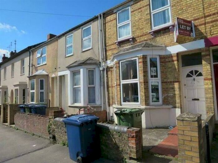 5 Bedroom Semi-Detached House To Rent In James Street, East Oxford, OX4