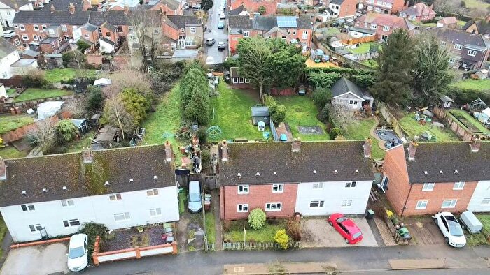 3 Bedroom Semi Detached House For Sale In Manor Road, Earls Barton, Northamptonshire, NN6