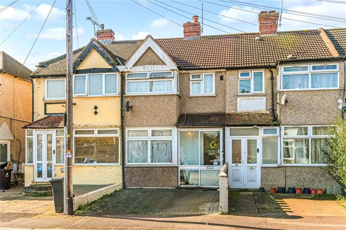 3 Bedroom Terraced House For Sale In Third Avenue, Dagenham, RM10