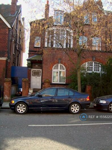 Studio To Rent In Lymington Road, London, NW6