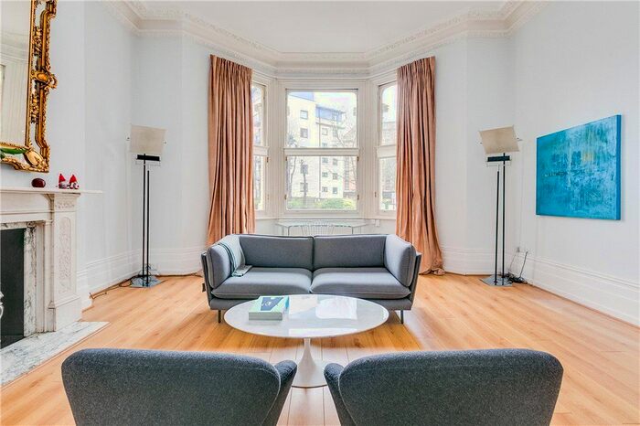 2 Bedroom Flat To Rent In Grove House, Addison Road, London, W14