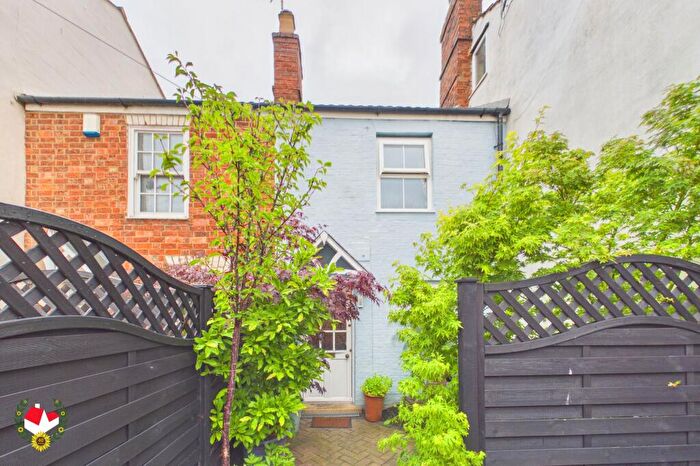 2 Bedroom Terraced House For Sale In Parliament Street, Gloucester, GL1