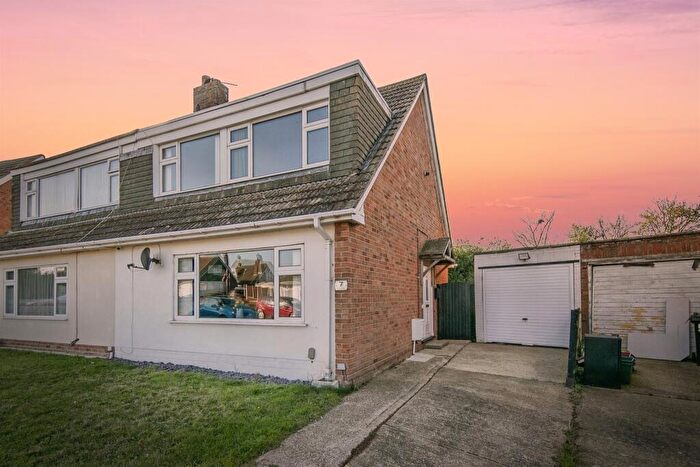 3 Bedroom Semi-Detached House For Sale In Pickers Way, Holland-On-Sea, Clacton-On-Sea, CO15