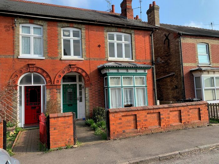 2 Bedroom Flat To Rent In Holland Road, Spalding, PE11