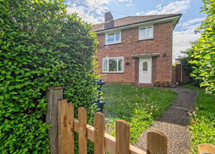 3 Bedroom End Of Terrace House To Rent In Sitwell Grove, Stanmore, HA7