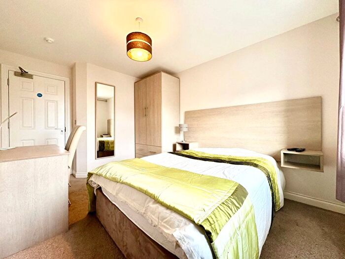 1 Bedroom Property To Rent In Greenwich Road, Shinfield, Reading, Berkshire, RG2