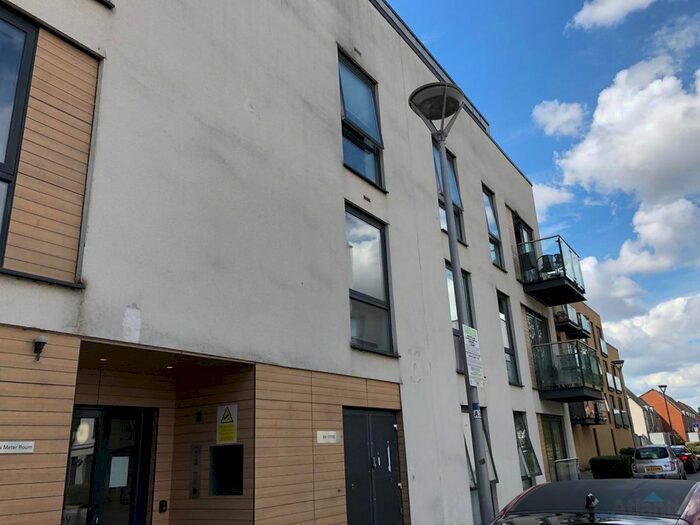 1 Bedroom Flat To Rent In Velocity Way, Enfield, EN3