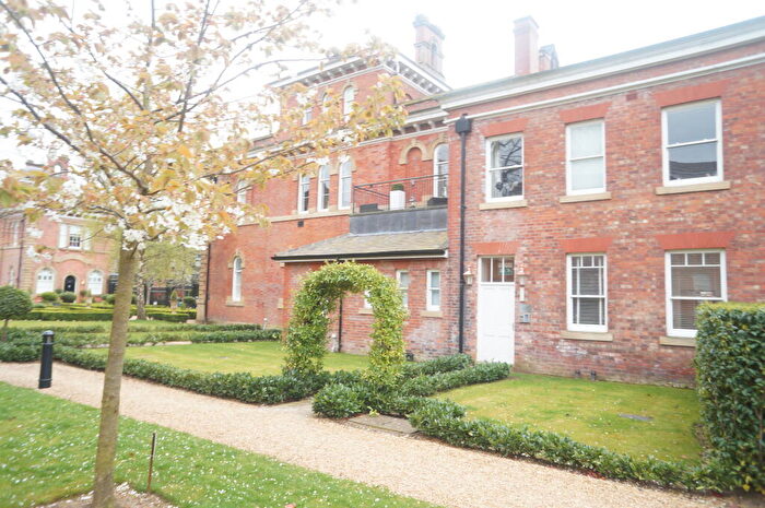 2 Bedroom Apartment To Rent In Didsbury Gate, Houseman Crescent, M20