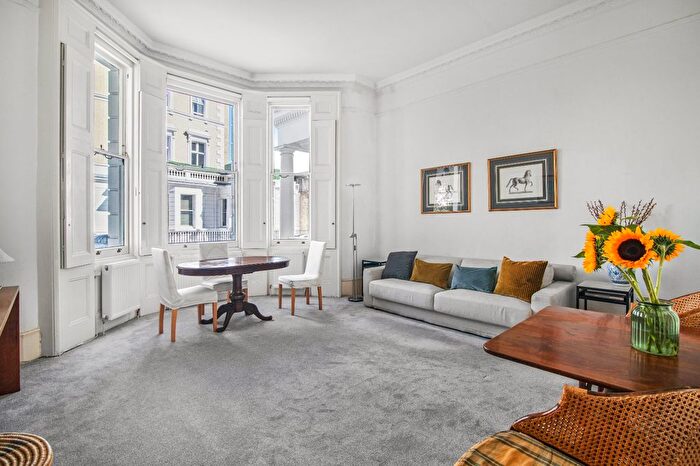 1 Bedroom Flat For Sale In Cranley Gardens, South Kensington, SW7