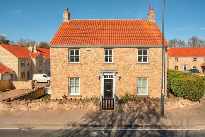5 Bedroom Detached House For Sale In Main Street, Monk Fryston, LS25