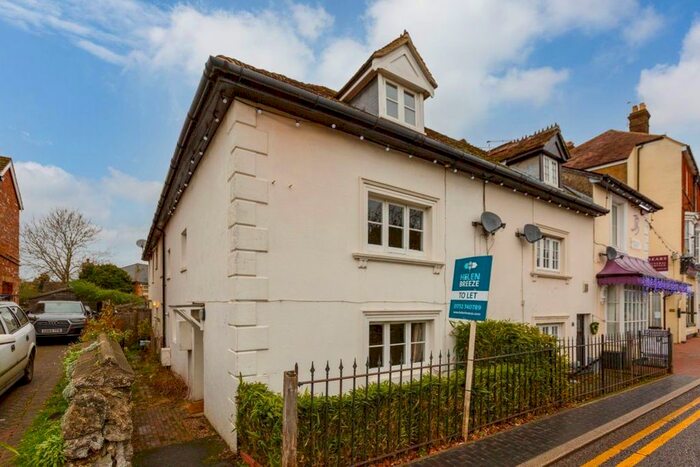 3 Bedroom Terraced House To Rent In High Street, Borough Green, Sevenoaks TN15