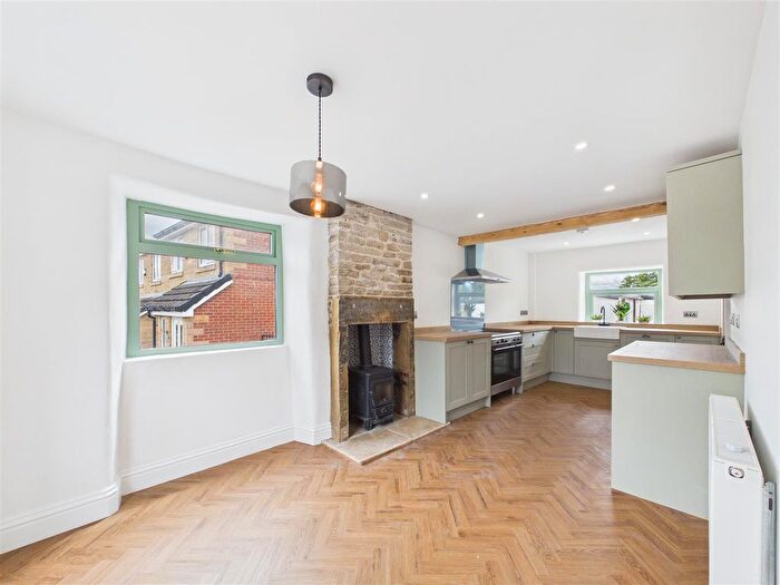 3 Bedroom Semi-Detached House To Rent In Church Street, Woodlesford, Leeds, LS26