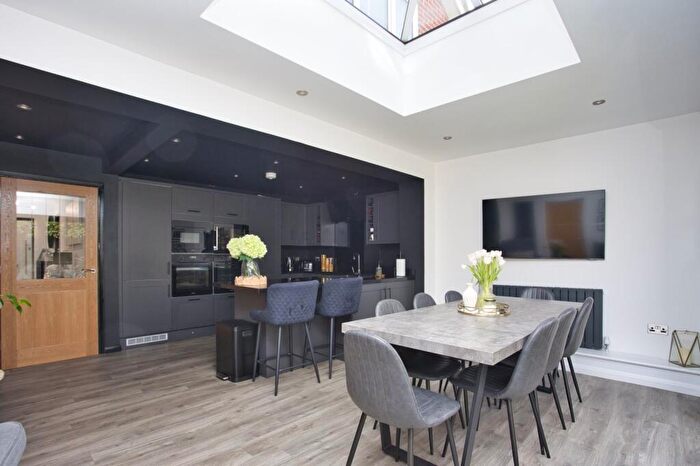 4 Bedroom Semi-Detached House For Sale In Forge Close, Eythorne, Dover, CT15