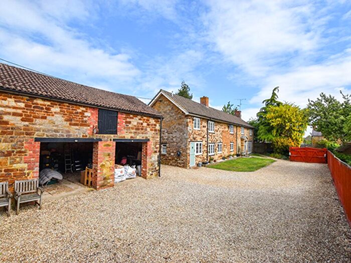 4 Bedroom Detached House For Sale In The Old Manor House, Watling Street West, Fosters Booth, NN12