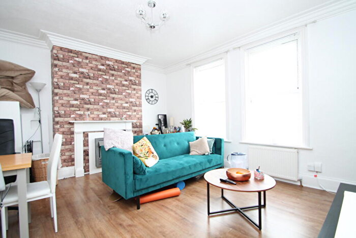 1 Bedroom Flat To Rent In Widmore Road, Bromley, BR1