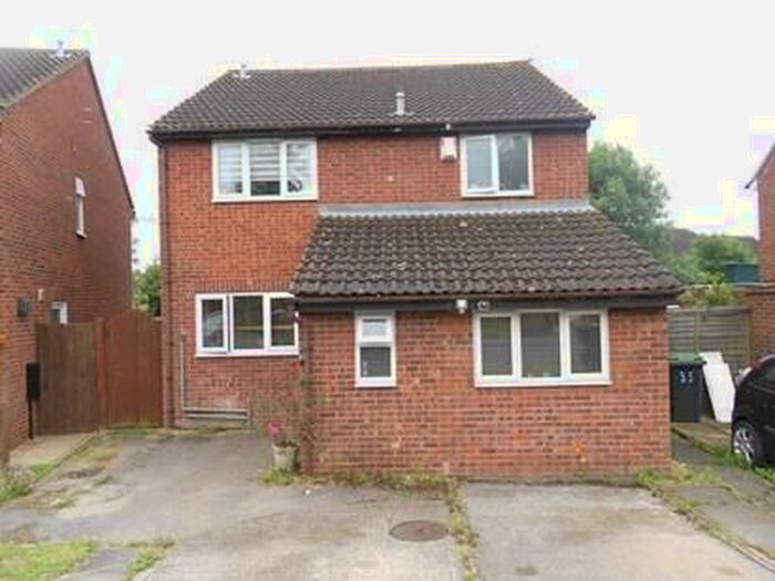 5 Bedroom House To Rent In Shortstown, MK42