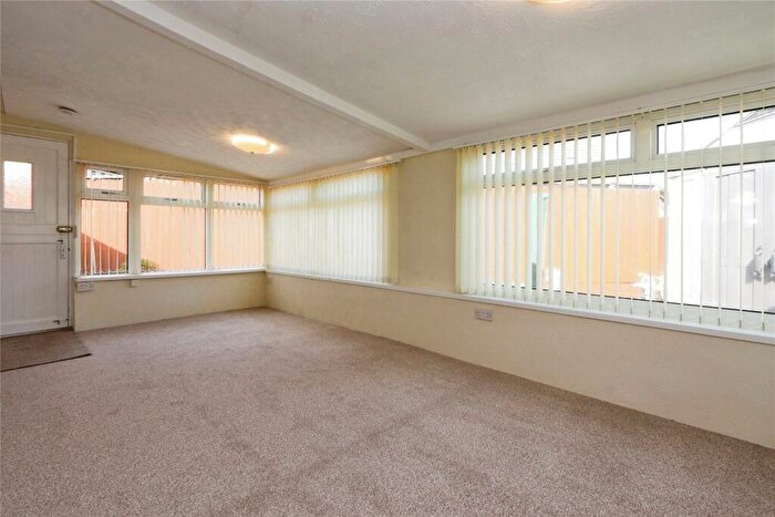 2 Bedroom Bungalow For Sale In Northam, Bideford, EX39