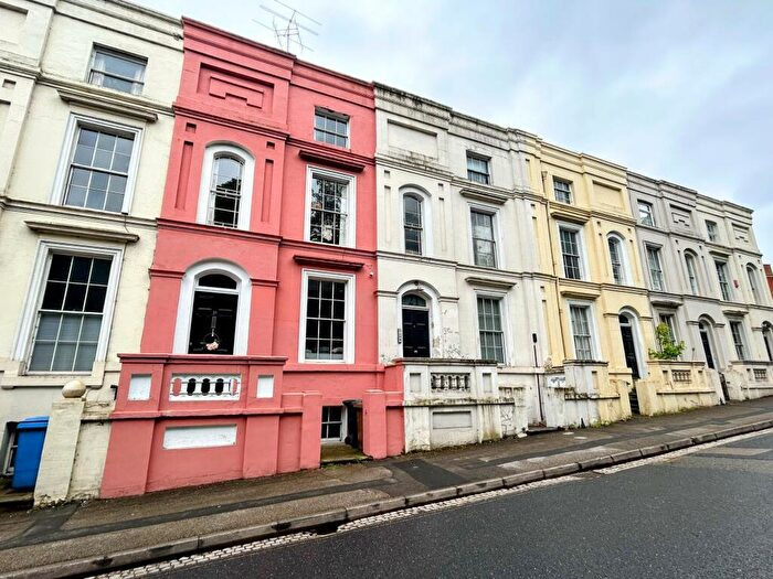 2 Bedroom Flat To Rent In Fonnereau Road, Ipswich, IP1