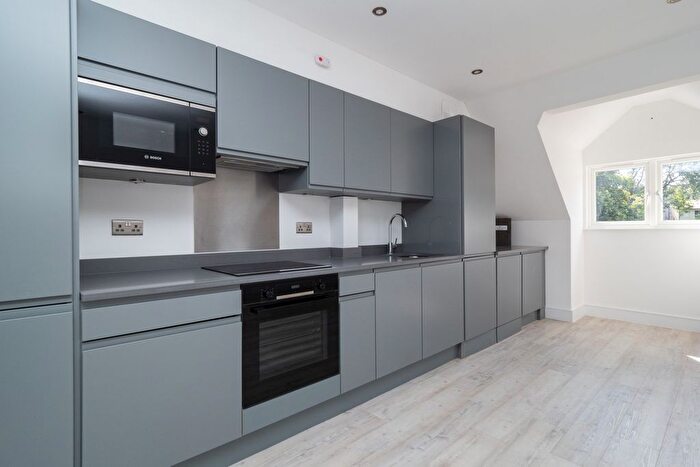 1 Bedroom Flat For Sale In Grove Road, Sutton, SM1