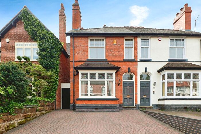 4 Bedroom Semi Detached House For Sale In Highbridge Road, Sutton Coldfield, B73
