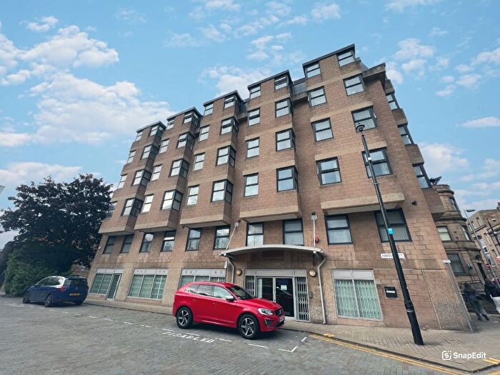 1 Bedroom Flat For Sale In . Regent House Regent Street, Barnsley, South Yorkshire, S70