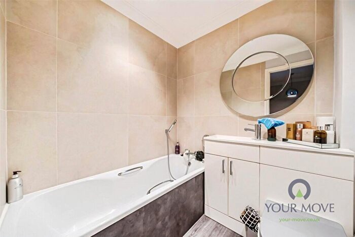 3 Bedroom Terraced House For Sale In All Saints Avenue, Margate, Kent, CT9 - Photo 8
