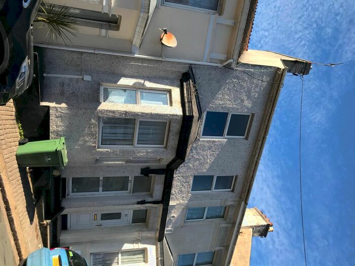 3 Bedroom Terraced House To Rent In Townshend Avenue, Plymouth, PL2